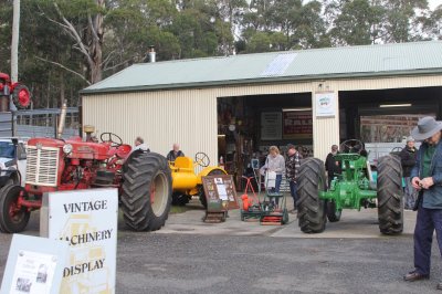 Colinsvale Fair.jpg