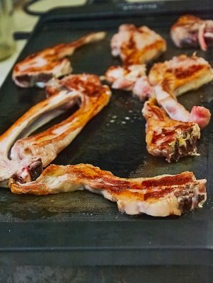 Costillas a la plancha.jpg