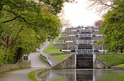 Bingley 5-rise locks.jpg