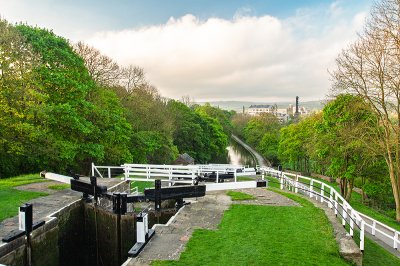 Bingley 5-Rise Top.jpg