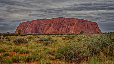 Uluru 2.jpg