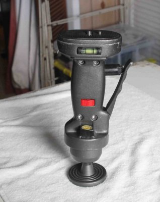 Tripod head.jpg